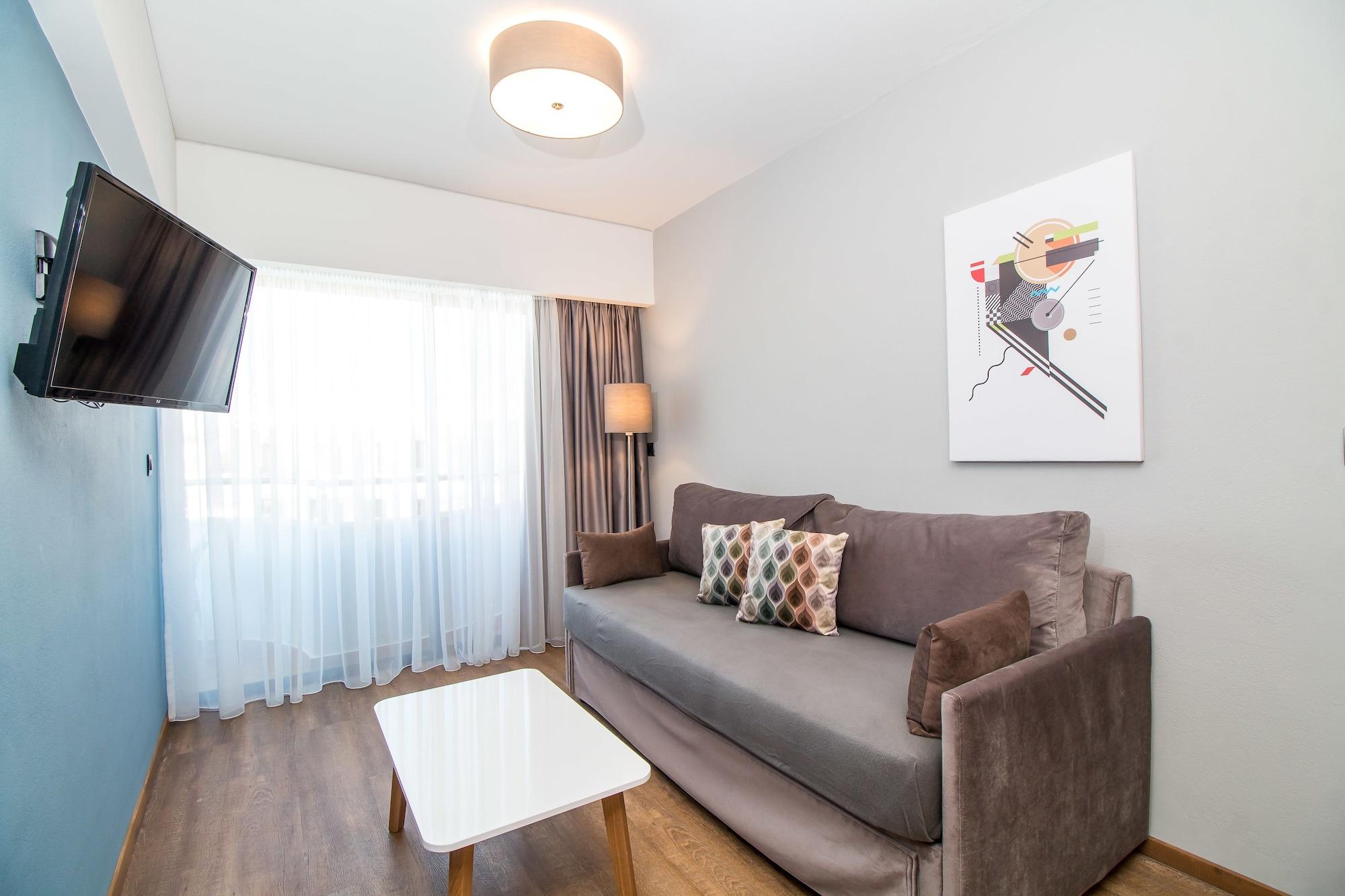 Sunny Days Hotel 4*
