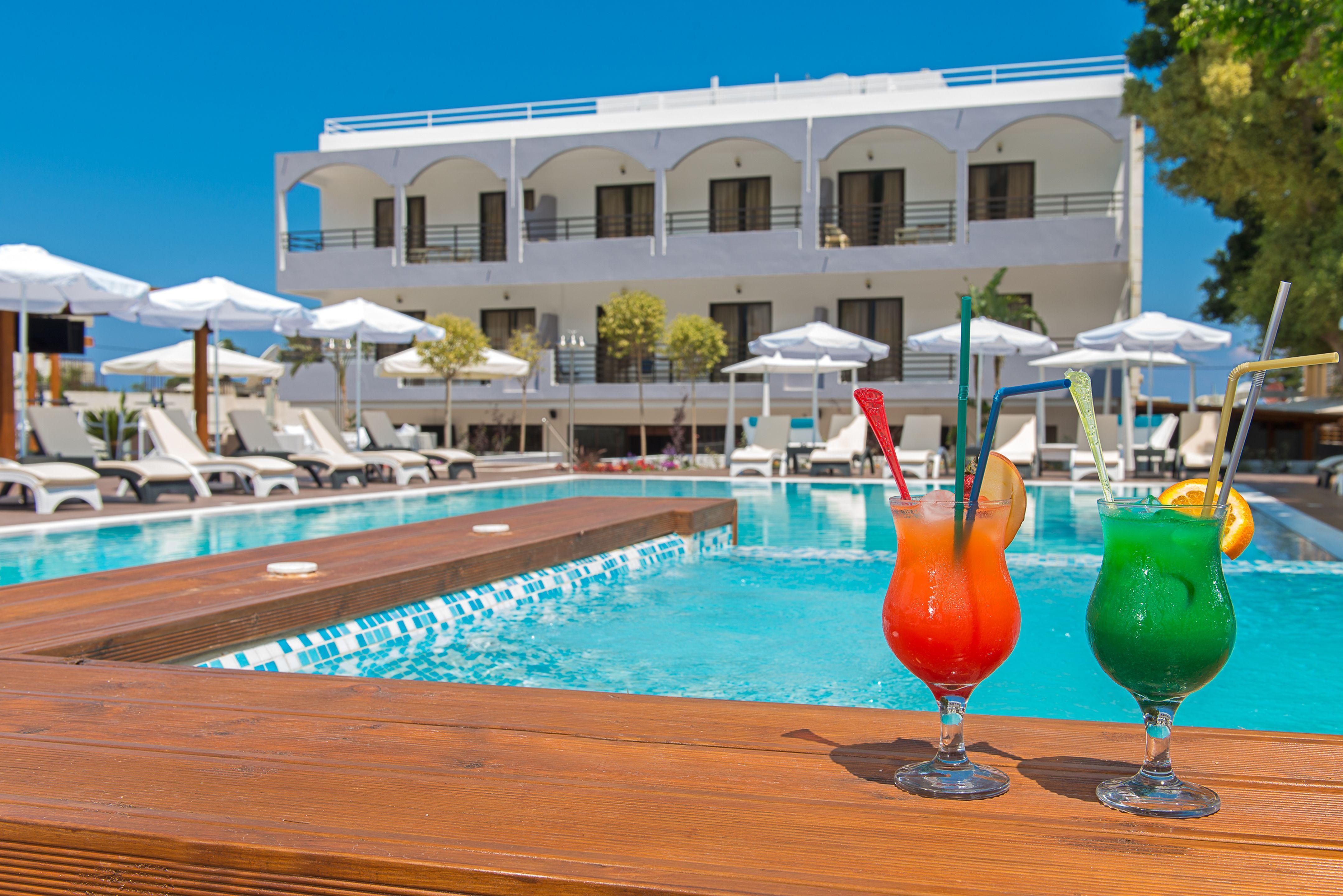 Sunny Days Ixia (Rhodes)