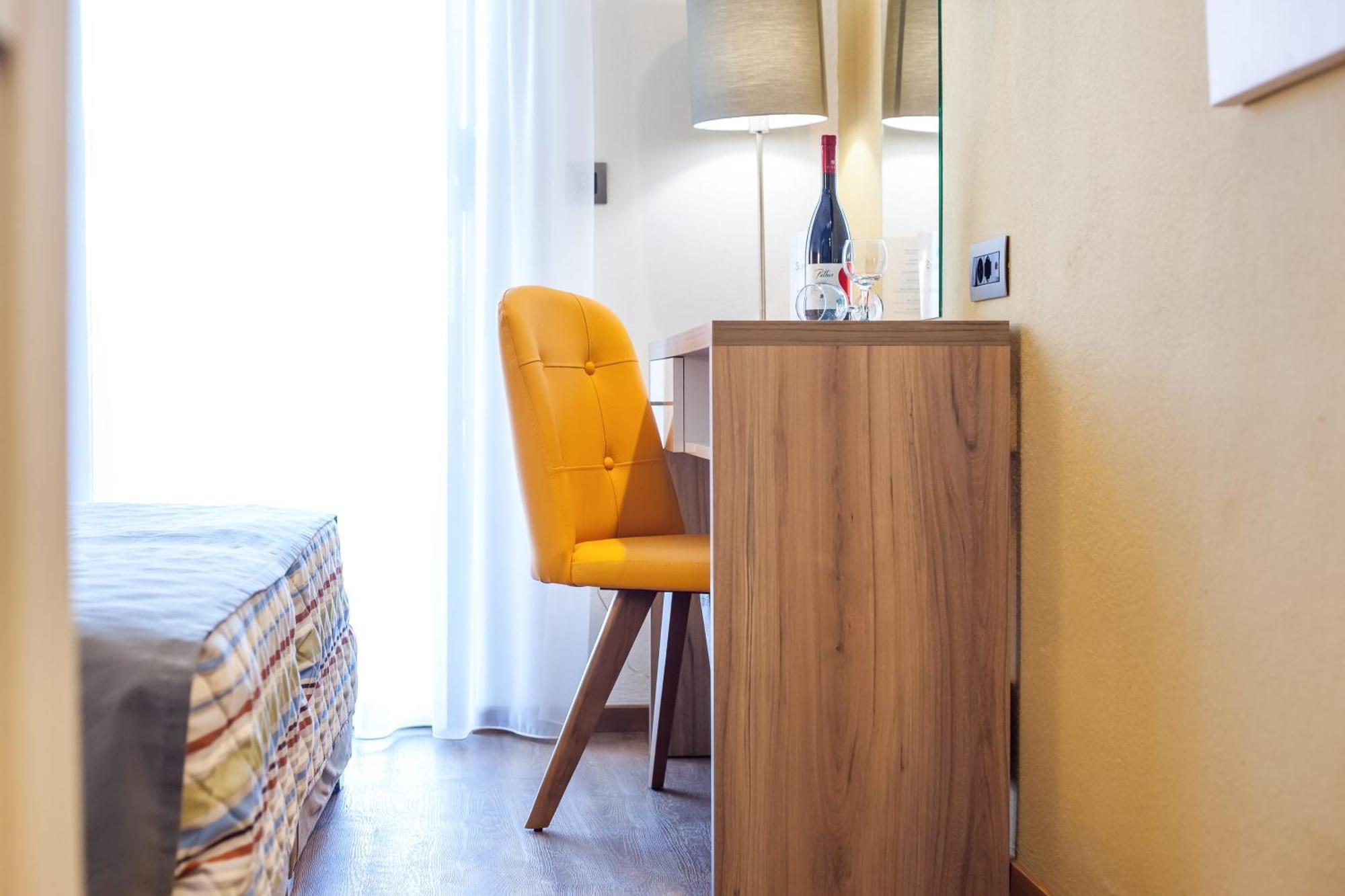 Sunny Days Hotel 4*